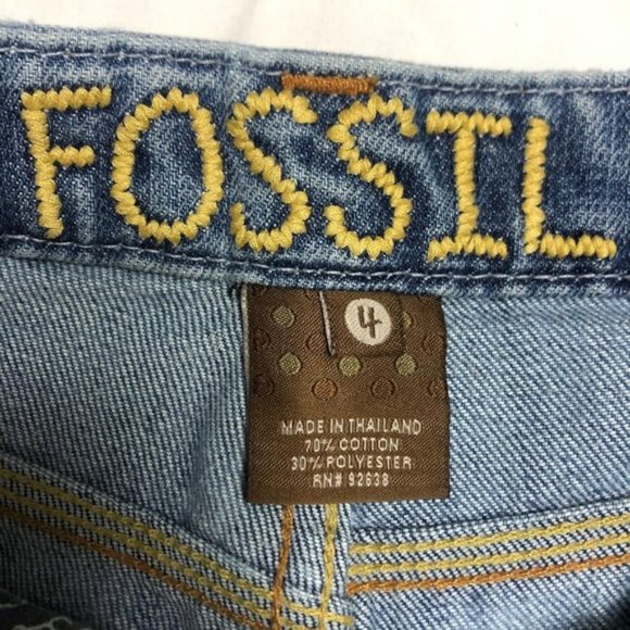 Fossil Classic Distressed Blue Jean Denim Capris - Picture 10 of 11